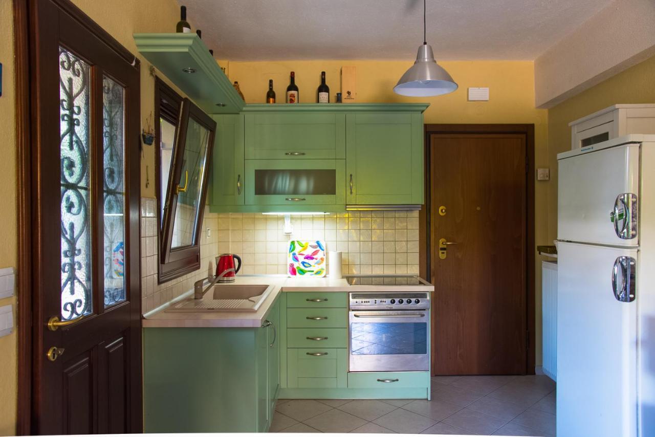 Seasidelongo Houses 1 Min From The Beach Of Nikiti Exterior foto
